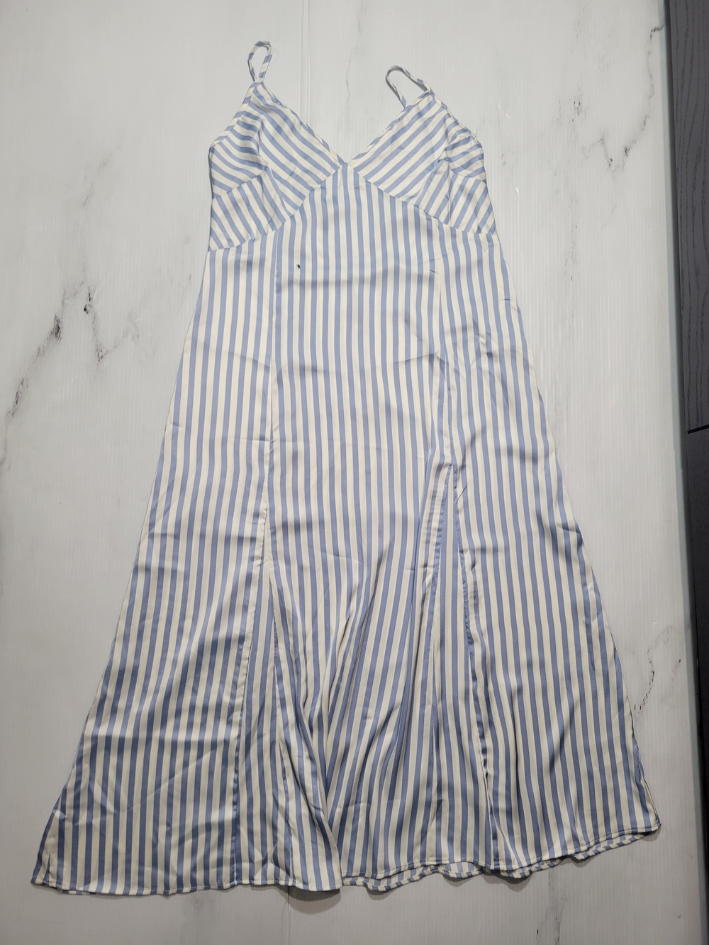 H&M NWT Women Size M Light Blue White Striped Cami Midi Slip Dress Side Slit $35